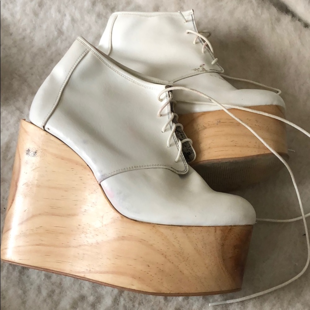Deandri white platform booties